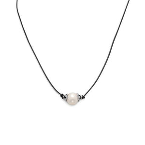 Freshwater Pearl Leather necklace