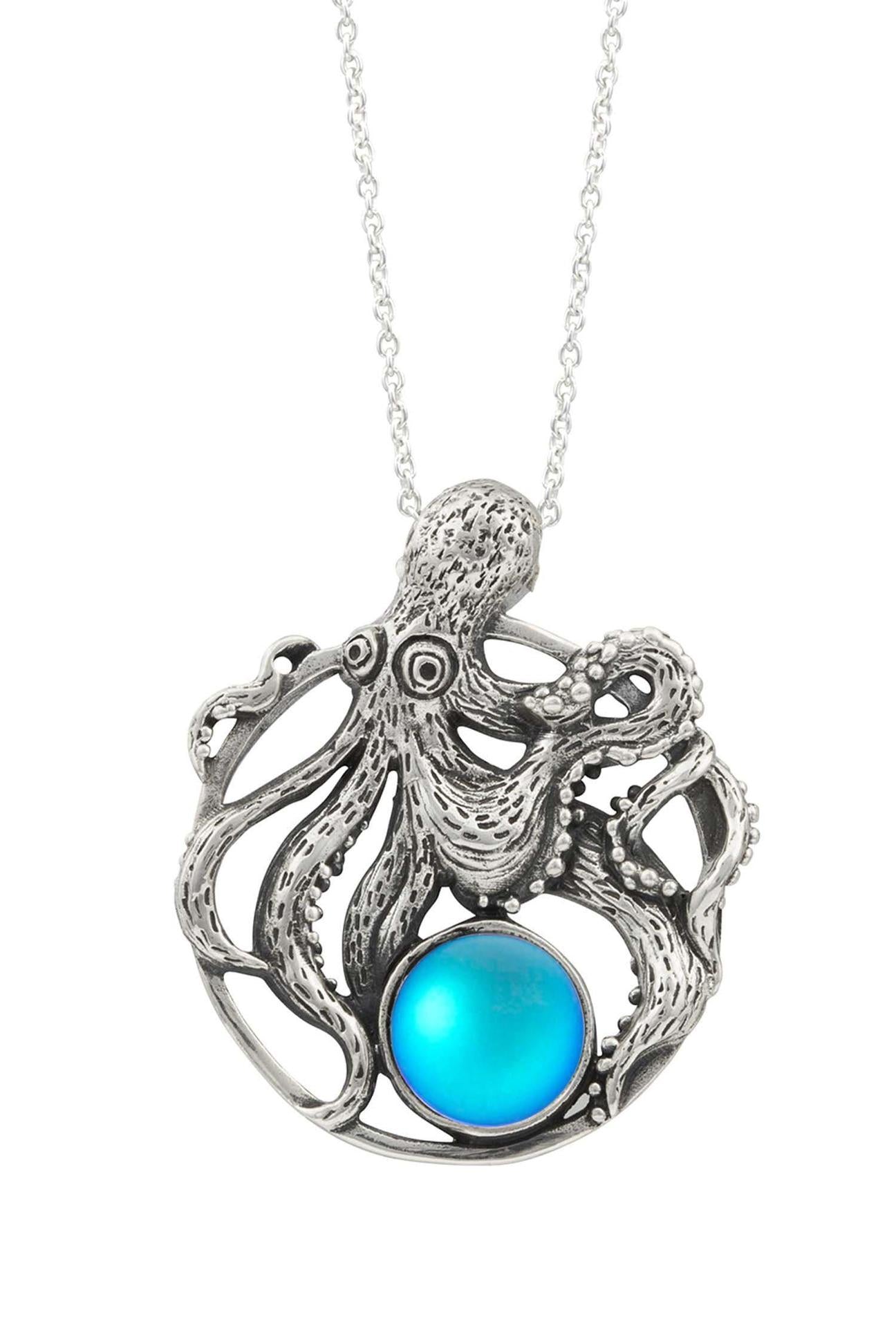 LeightWorks Crystal Octopus Pendant